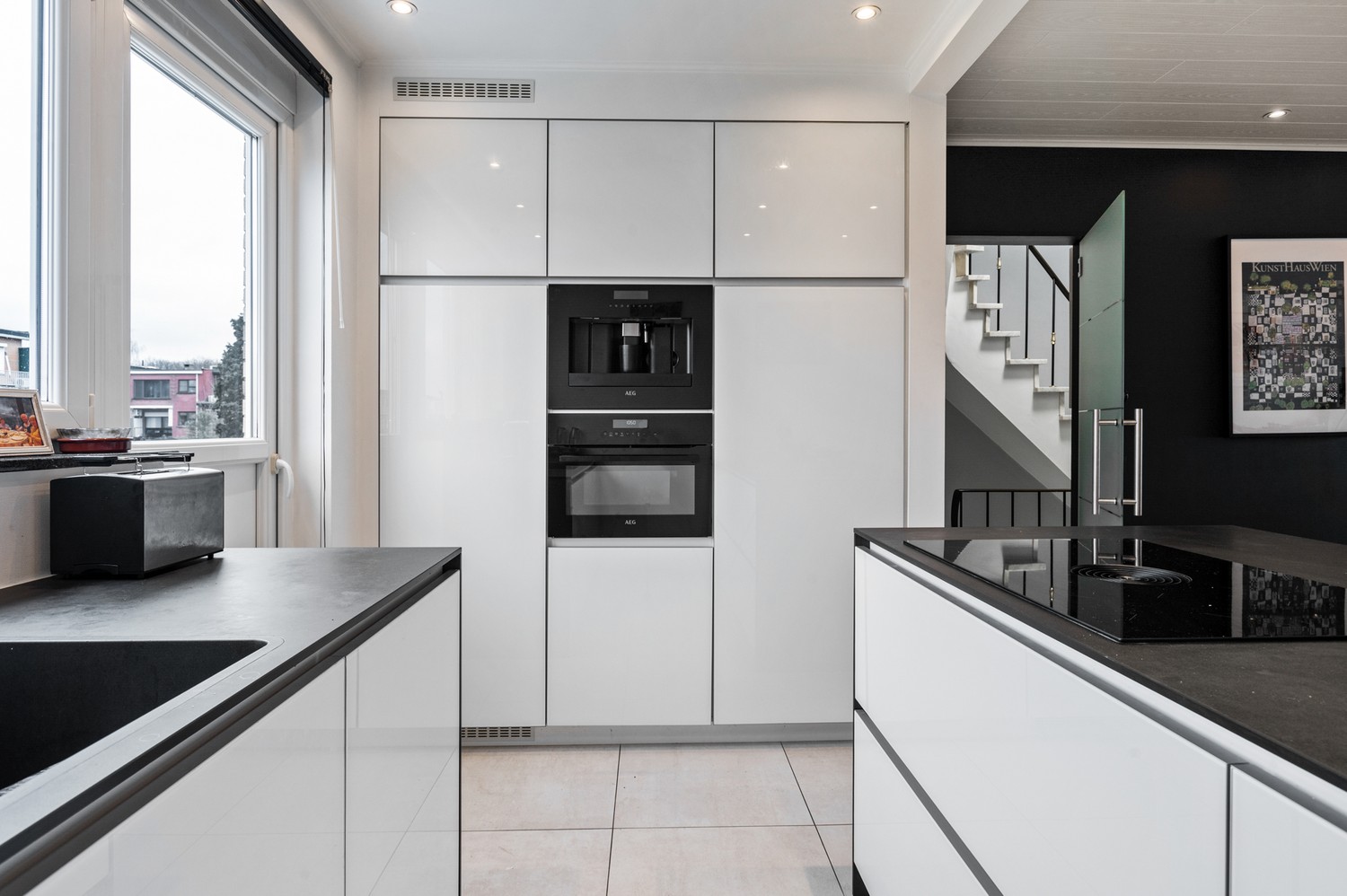 Recent gerenoveerde bel-etage met 3 slaapkamers te koop in Hoevenen! - foto 5