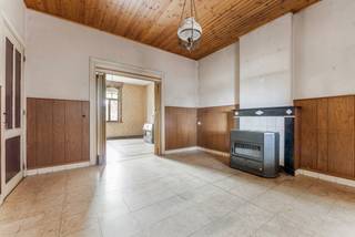 Karaktervolle 4-gevelwoning met garage op 6a30ca, omgeven door groene velden te Kesselt. Deze landelijke deelgemeente van Lanaken, vlak op de...