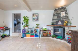 <p><span>Op zoek naar een </span><span>gezellige, energiezuinige én volledig instapklare woning</span><span>? </span></p><p><span>Deze totaal gerenoveerde woning met </span><span>EPC-label B</span><span> ligt aan de rand van het centrum en beschikt bovendien over een gezellig tuintje. De ideale starterswoning voor een jong koppel dat zonder renovatiezorgen meteen comfortabel wil wonen. </span><span>Verhuizen, inrichten en genieten!</span><span> Interesse? </span></p><p><span>Reserveer vandaag nog jouw afspraak voor het KIJKMOMENT op woensdag 7 oktober!</span></p>