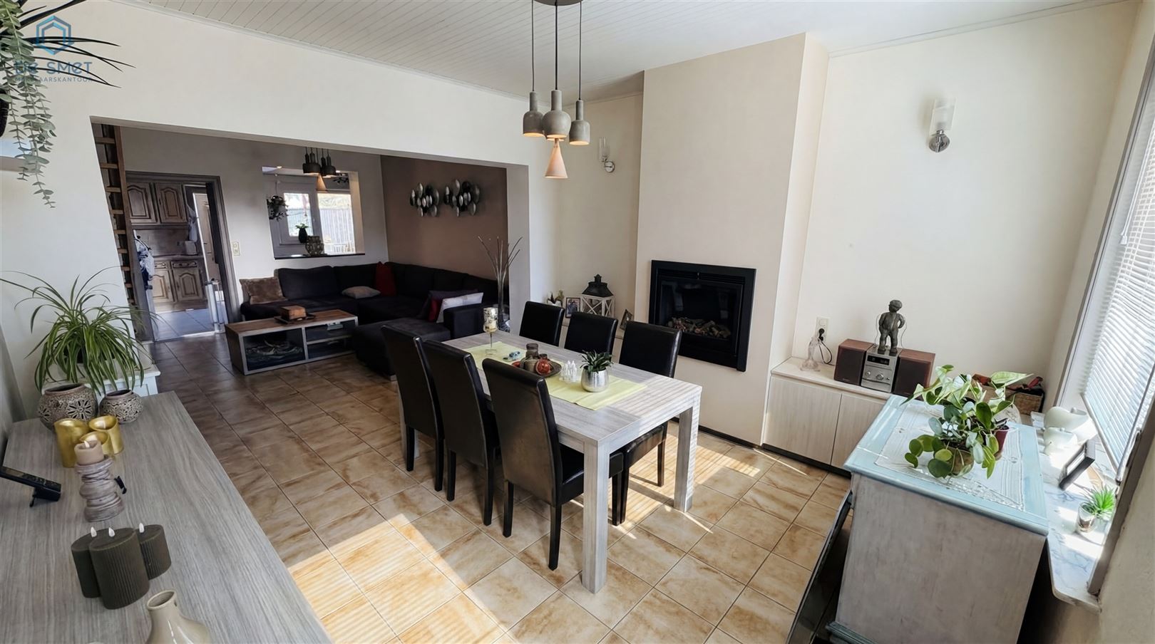INSTAPKLARE WONING MET 2 SLAAPKAMERS, TUIN EN UITBREIDINGSMOGELIJKHEDEN TE SCHENDELBEKE - foto 1