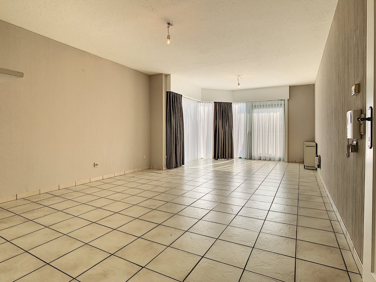 Ready to move in apartment with 2 bedrooms and sunny terrace in Torhout. - photo 4