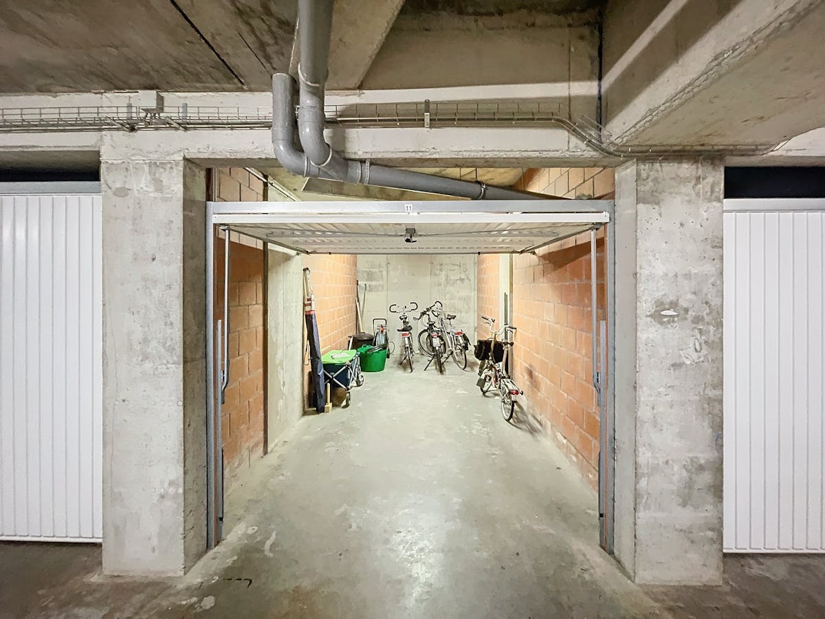 Garage box (16 m²) for sale near Ster Der Zee in Koksijde. - photo 1