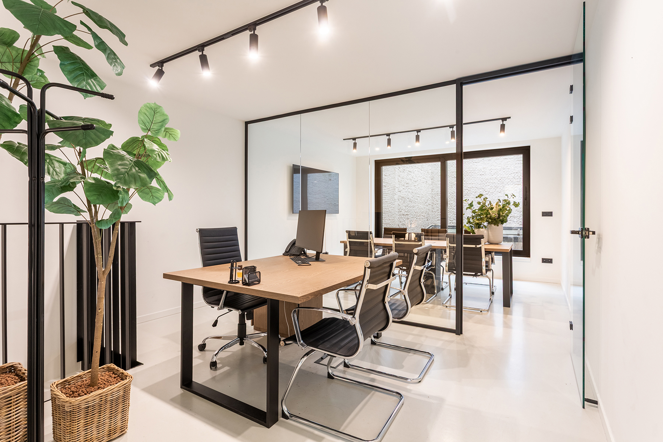 Investeringspand met stabiele huuropbrengst - 2000 Antwerpen - foto 2