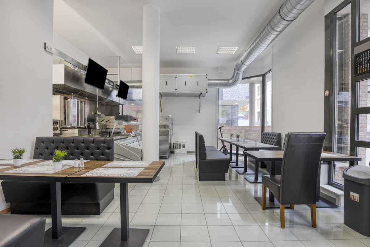 Pittabar/Snackzaak te koop in het bruisende Oostende - foto 1