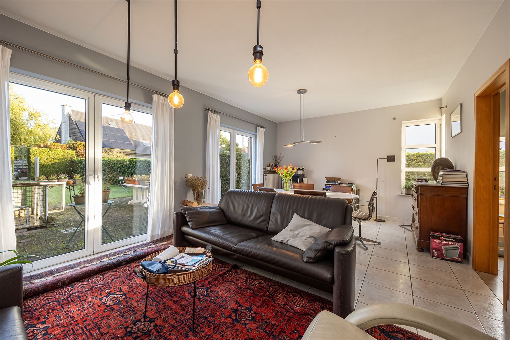 instapklaar huis met drie slaapkamers en ruime tuin - foto 5