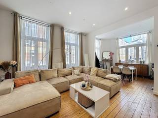 Morgan’s Real Estate presenteert u dit prachtige beleggingspand bestaande uit vier woonunits (te regulariseren) op een bijzonder gunstige...