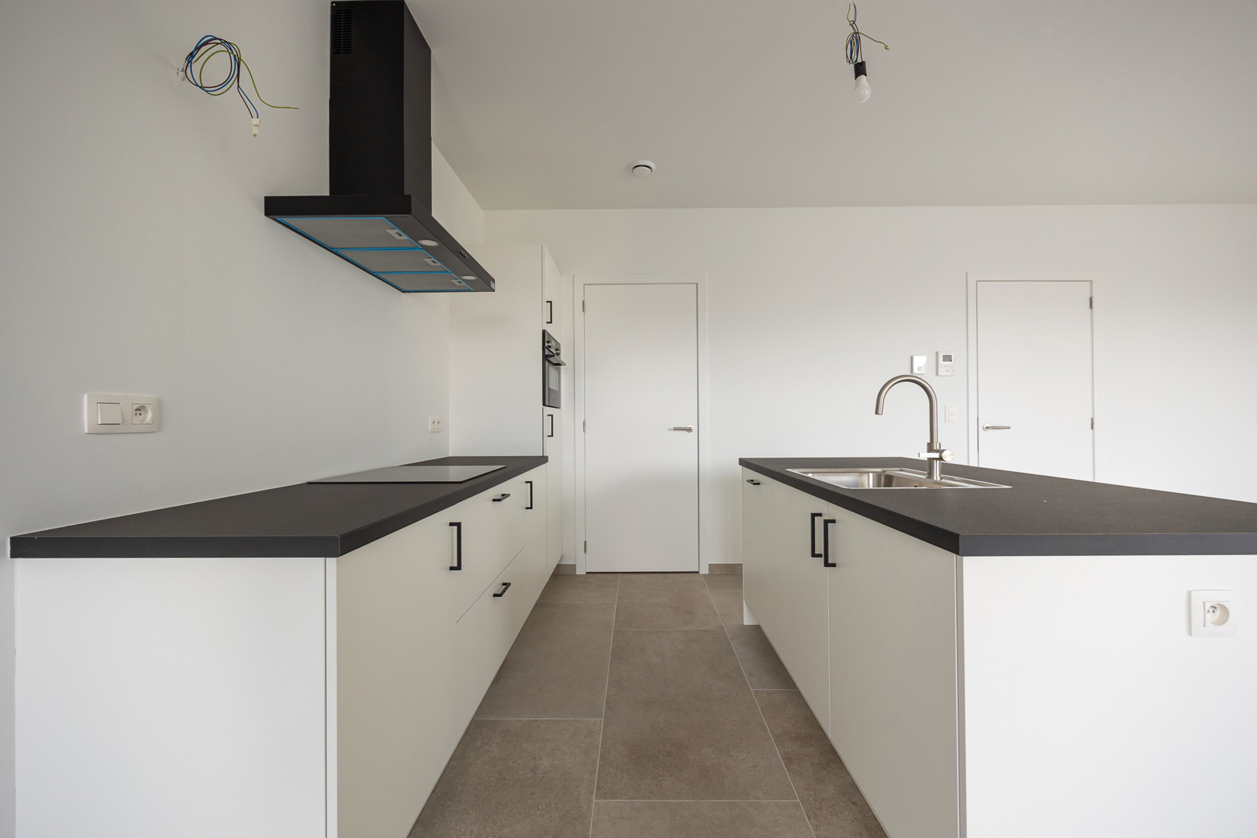 Prachtig nieuwbouwappartement op de 3de verdieping met ondergrondse autostaanplaats en berging. - foto 4