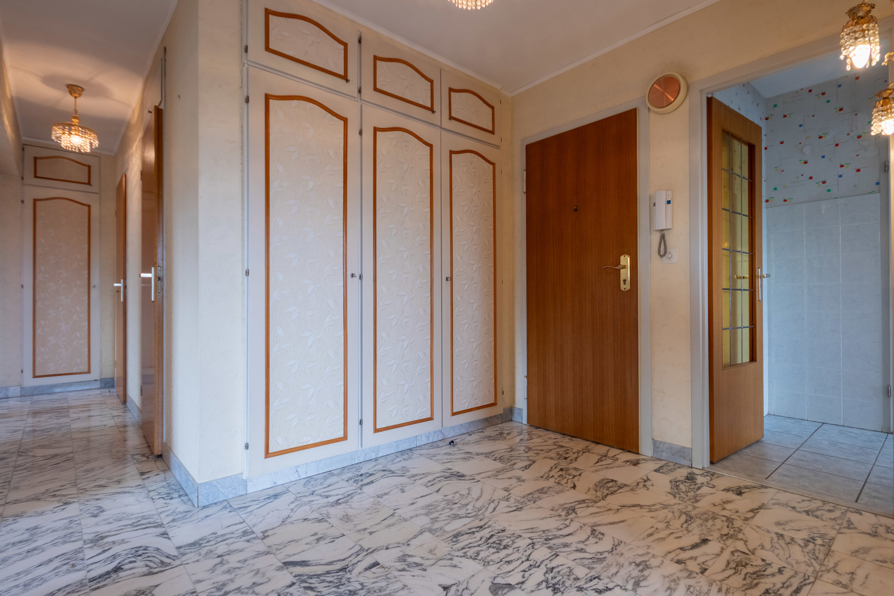 Gunstig gelegen appartement met 3 slaapkamers en 2 terrassen - foto 4