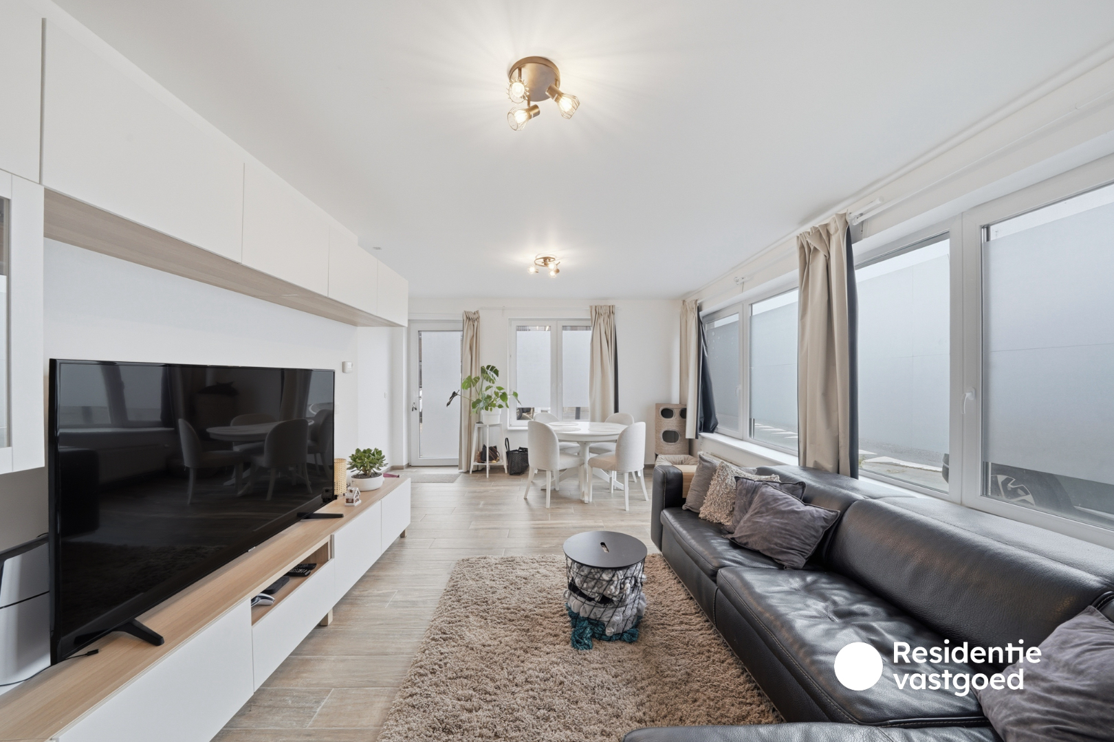 Gerenoveerd gelijkvloers appartement met 3 slaapkamers en EPC A in Westkerke! - foto 4