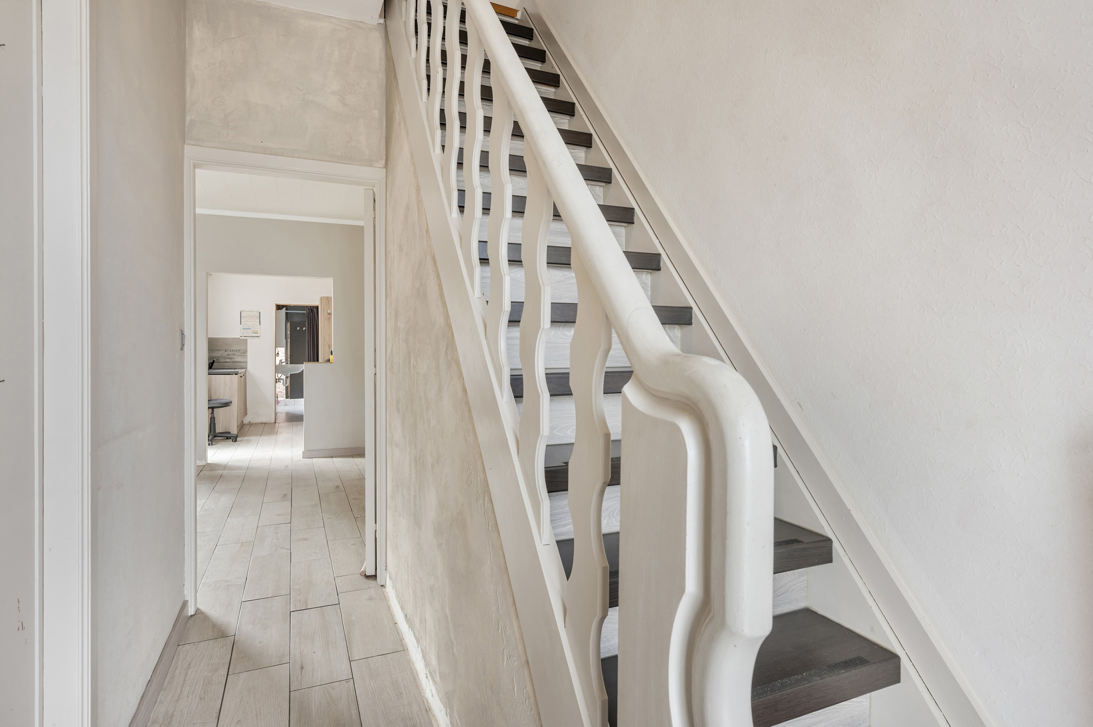 Starterswoning in hartje Kapellen! Grotendeels gerenoveerd! - foto 2