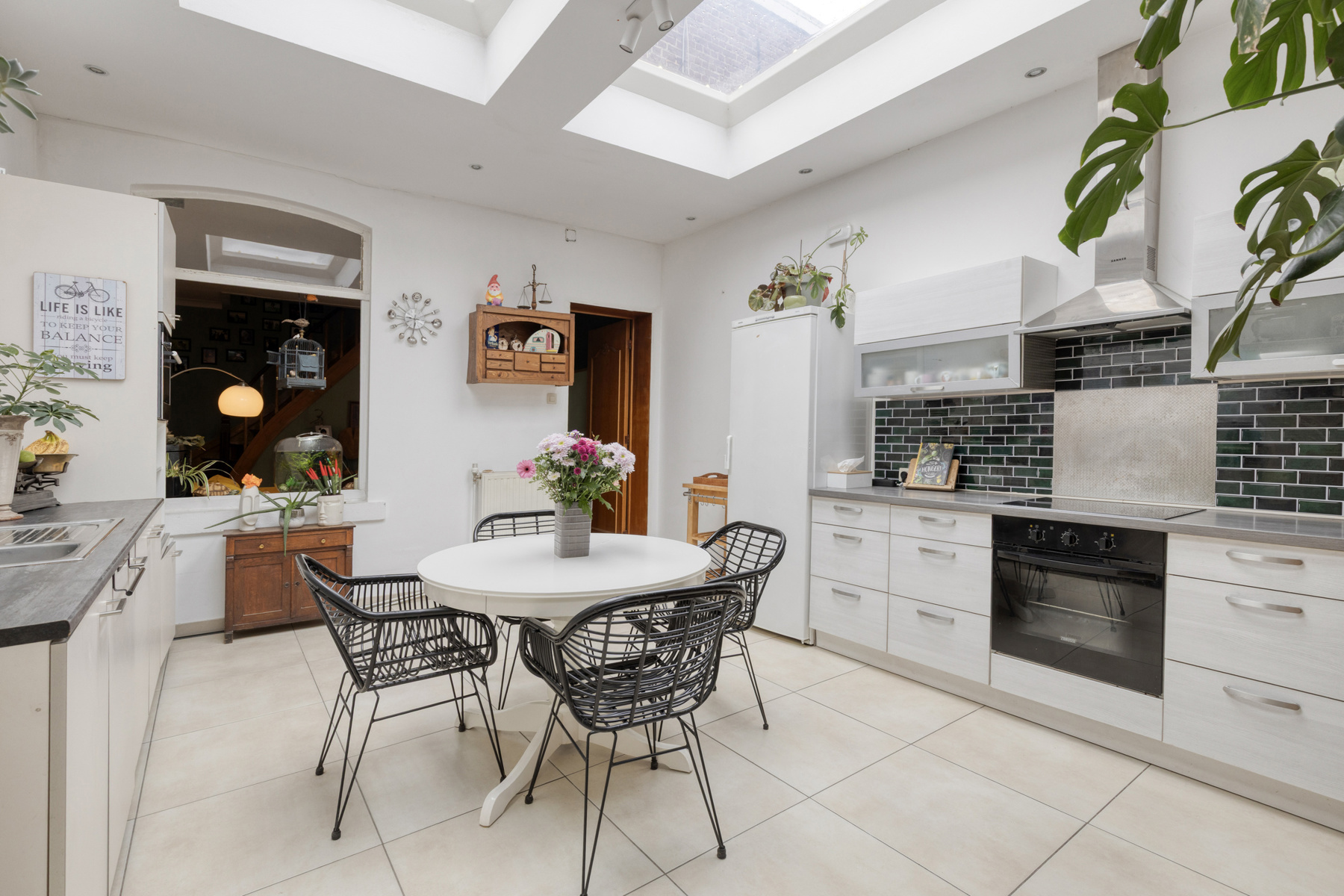 Ruime tweegevelwoning met alle comfort - foto 4