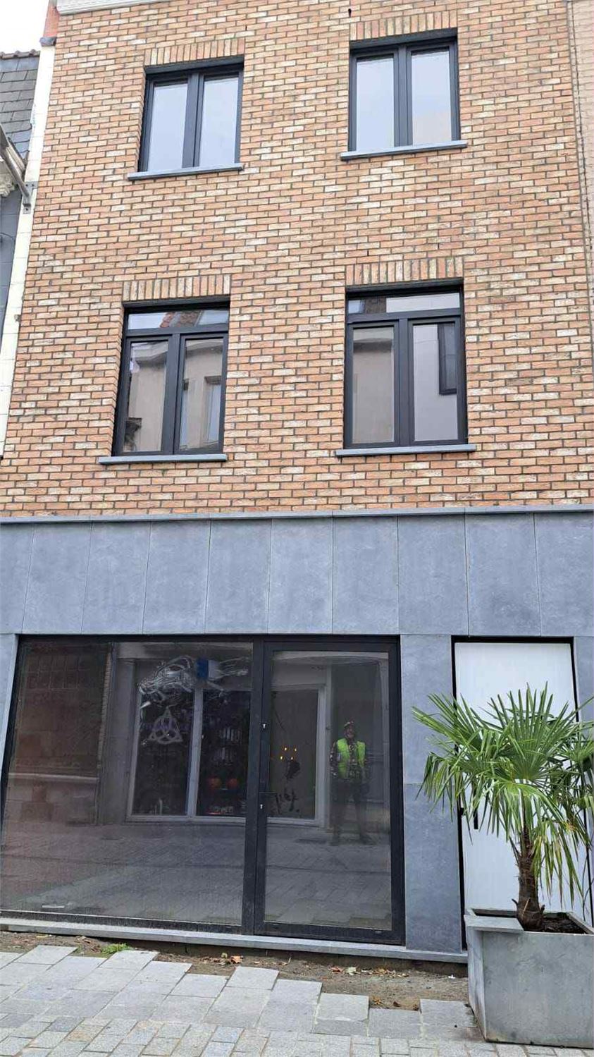 Commercial for rent in Kortrijk - photo 2