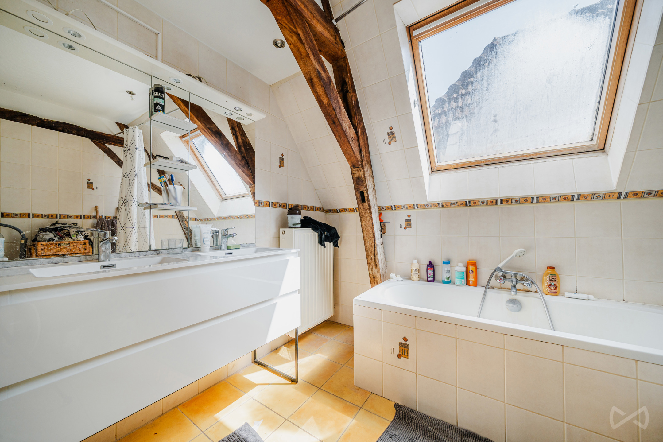 Maison à vendre à Mons avec 7 chambres - photo 2