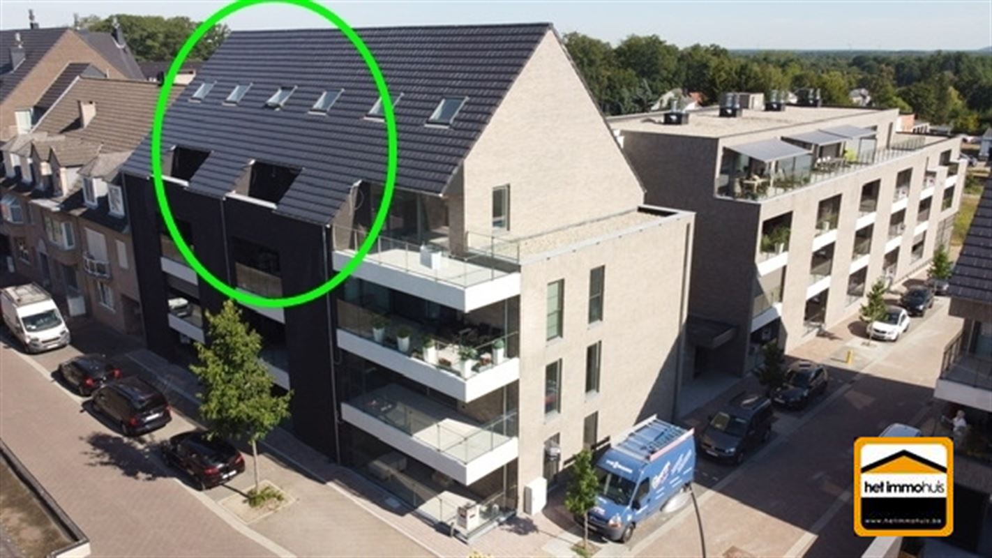 Apartment for sale in Diepenbeek with 3 bedrooms - photo 2