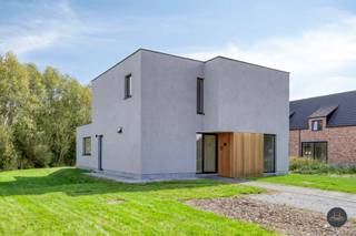 Op zoek naar een hedendaagse, instapklare nieuwbouwwoning? Deze kwaliteitsvolle BEN-woning werd met zorg gebouwd en ligt op een prachtig perceel...