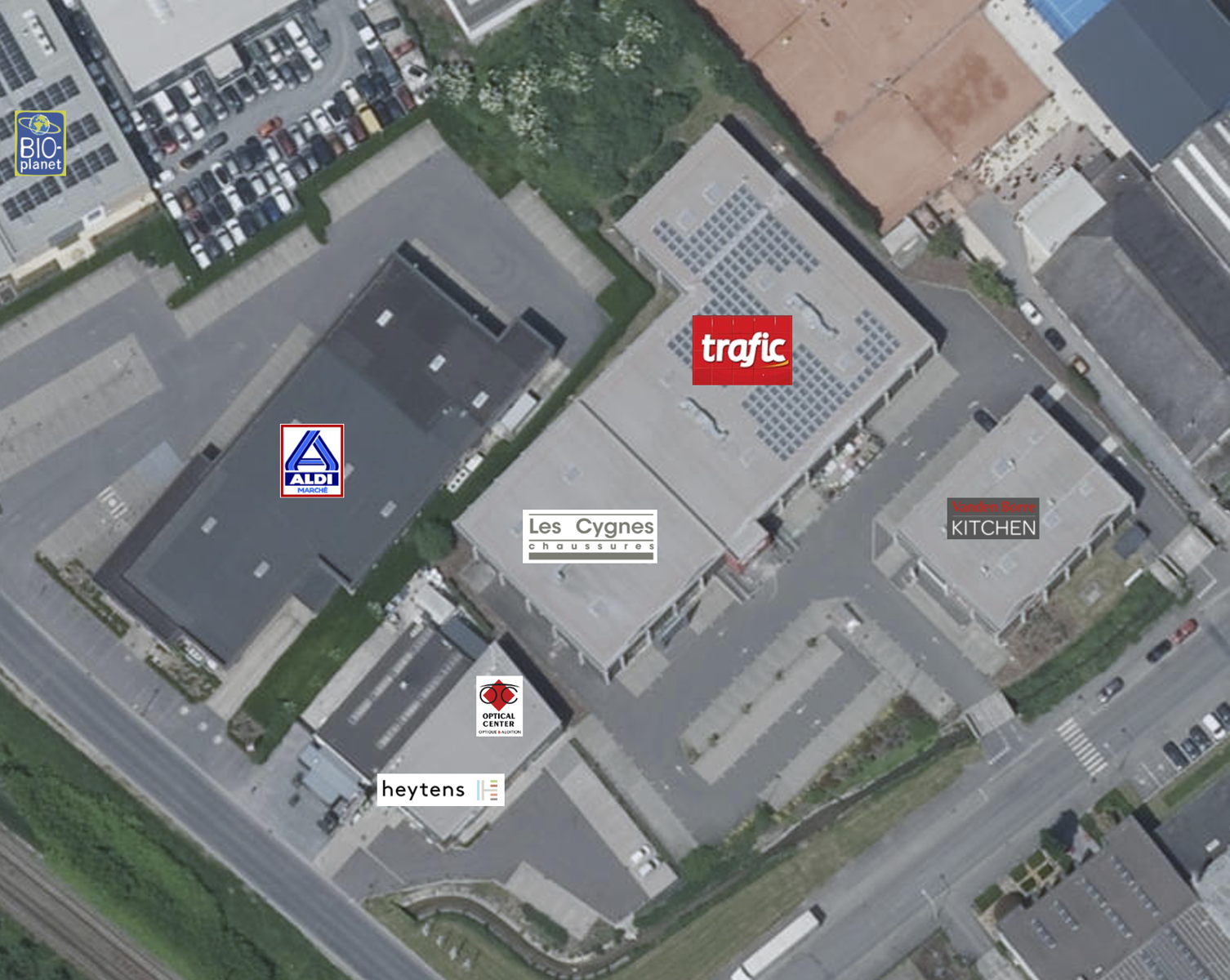 Commercial for rent in Tournai - photo 4