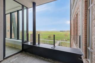 Welkom in de Bloemmolens, een stukje industrieel erfgoed vol charme en geschiedenis. De karaktervolle torens staan al decennialang leeg, maar nu...