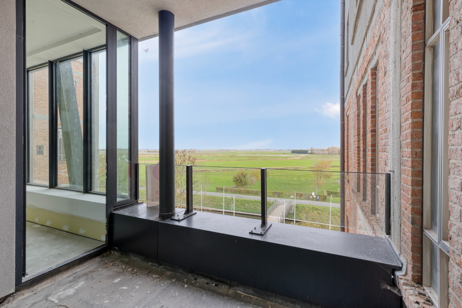 Bloemmolens, waar architectuur en karakter samenvloeien - foto 1