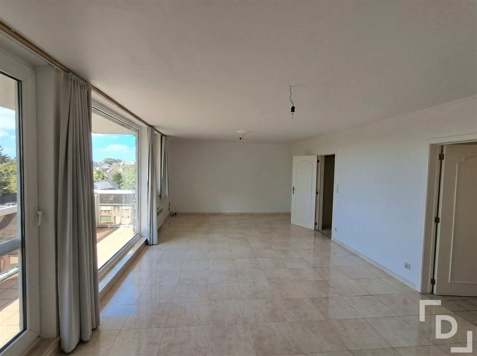 Appartement à louer à Ypres avec 3 chambres - photo 4