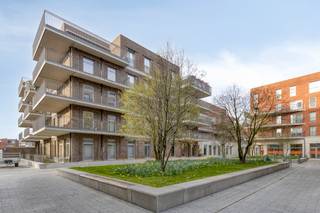 Prachtig instapklaar en ruim dakappartement te koop gelegen aan het Noordhof in het centrum van Roeselare. Hier zal de nieuwe eigenaar...