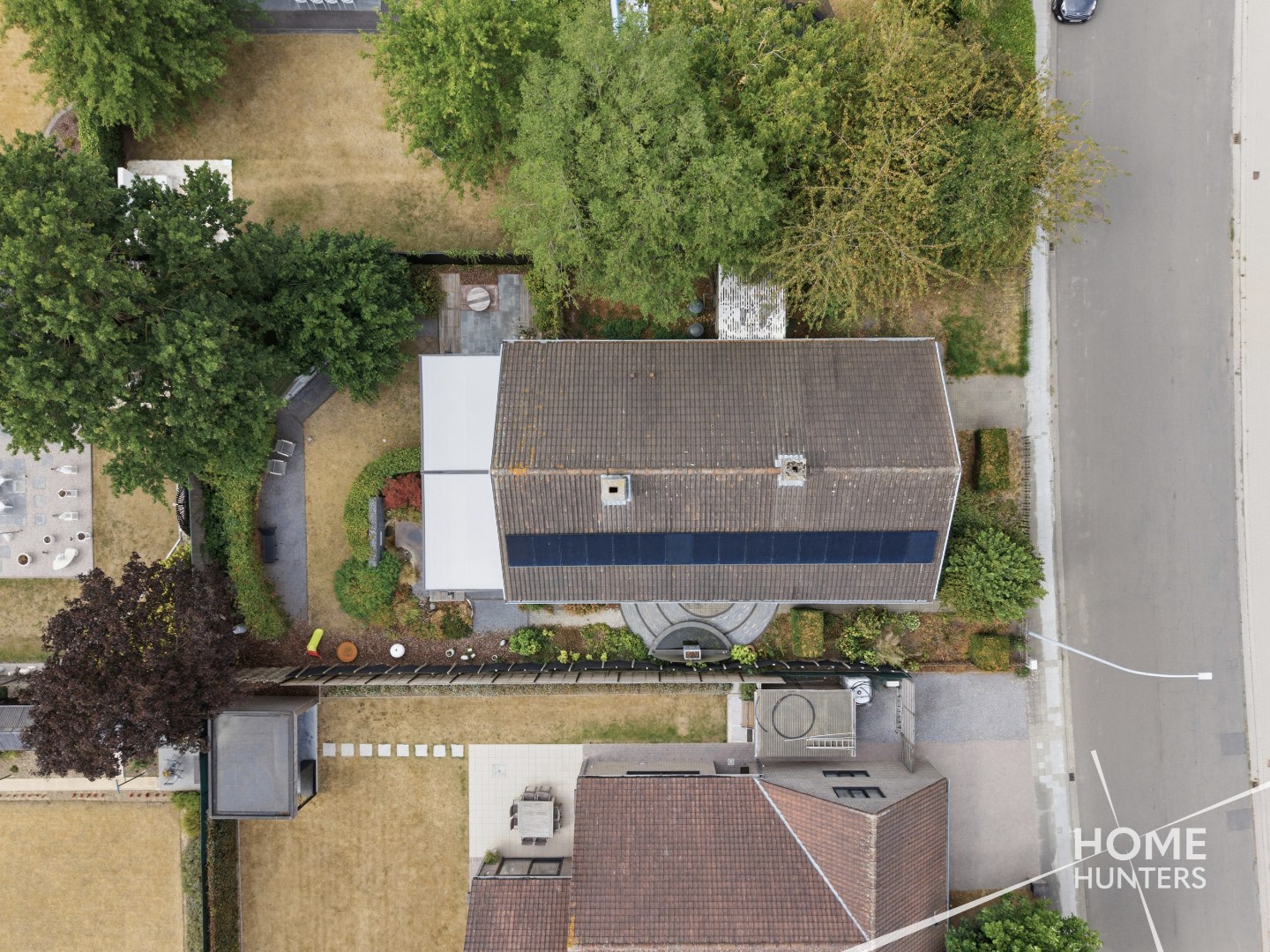 Alleenstaande woning met prachtige tuin en tal van extra troeven in een rustige wijk te Wervik - foto 4