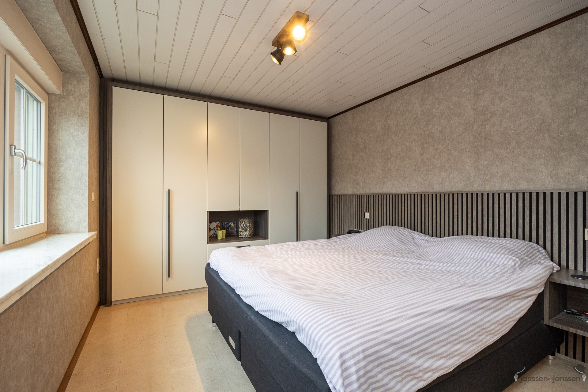 Gerenoveerde boerderij met landelijk zicht - foto 3