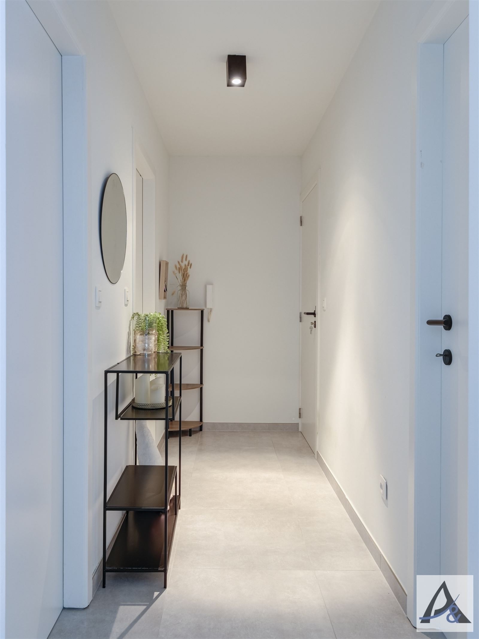 Instapklaar gelijkvloers appartement in hartje Bilzen met garage - foto 4