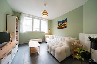 👉 Woning met 4 à 5 slaapkamers en koer te koop in Evere – Paduwa wijkInstapklare eengezinswoning in uitstekende staat nabij Sint-Lambrechts-WoluweWe...
