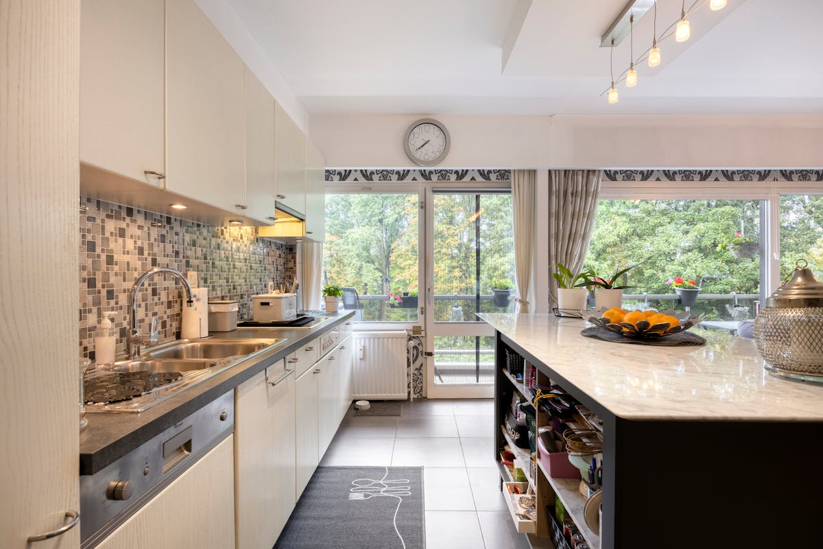 Instapklaar 2-slaapkamerappartement met twee terrassen - foto 5
