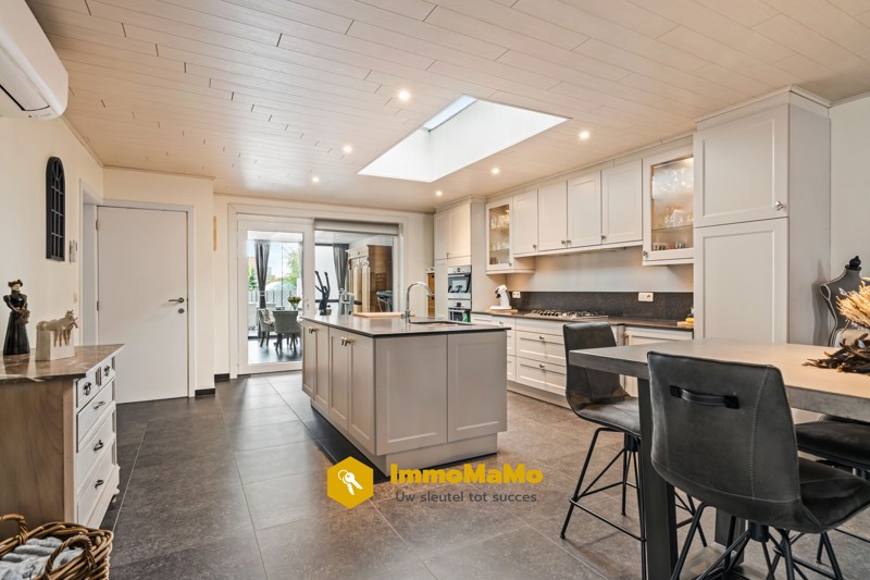 HUIS TE KOOP IN MOERBEKE (LOKEREN) - foto 4