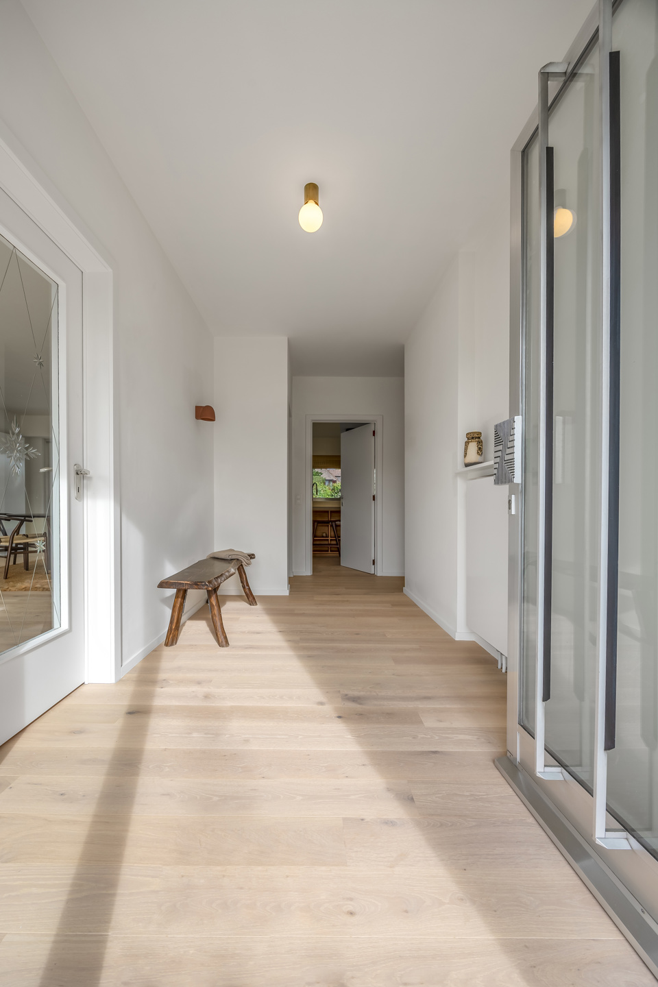 Stijlvol gerenoveerde woning in charmante Bloemenwijk - foto 4