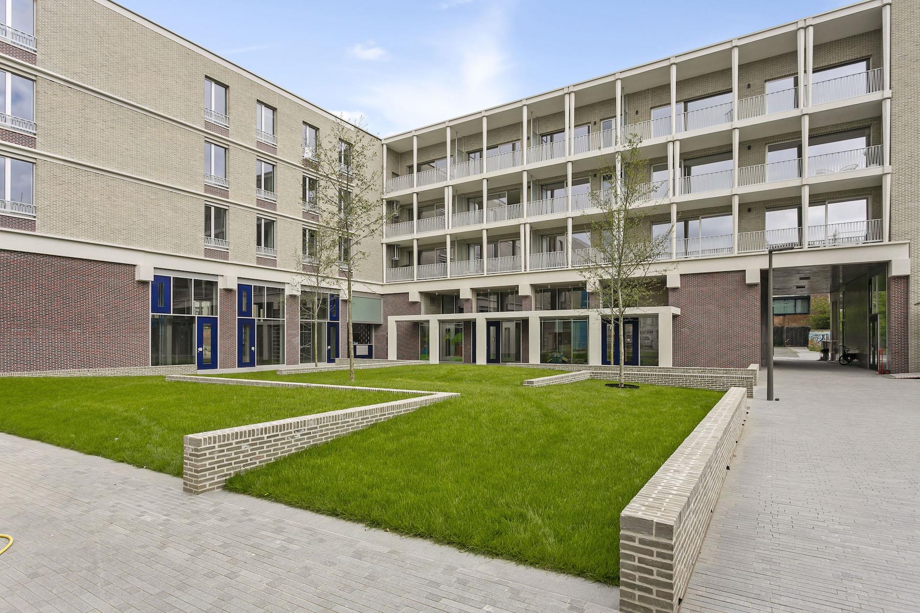 ANTWERPEN - Handelsruimte dichtbij het MAS - foto 1