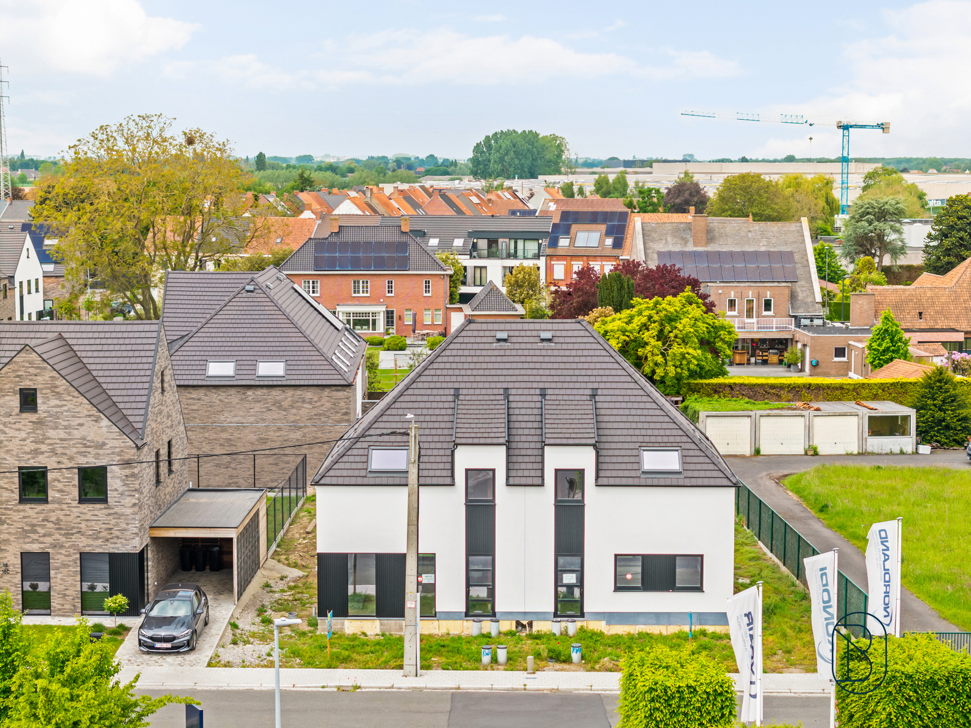 Kwalitatieve nieuwbouwwoning met tuin, carport en 3 slaapkamers. - foto 2