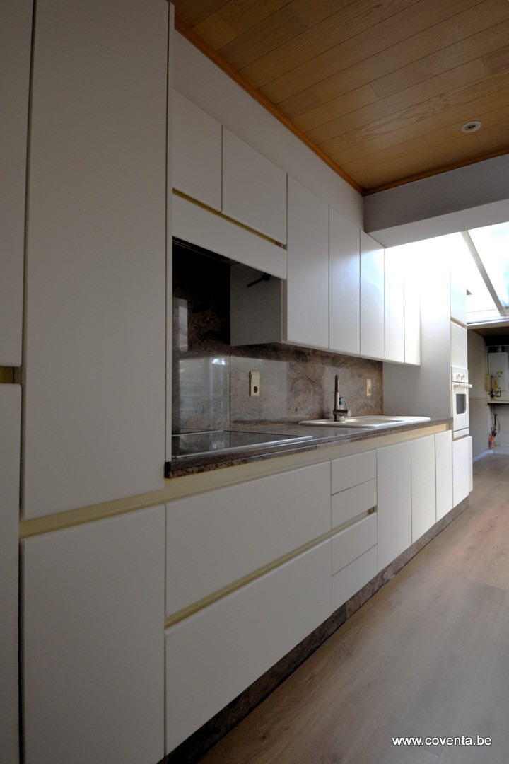 Instapklare woning met 3 slaapkamers en zonnige tuin te Rekkem - foto 4