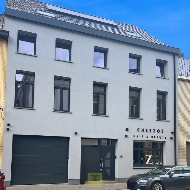 House for sale in Nederbrakel with 5 bedrooms - photo 1