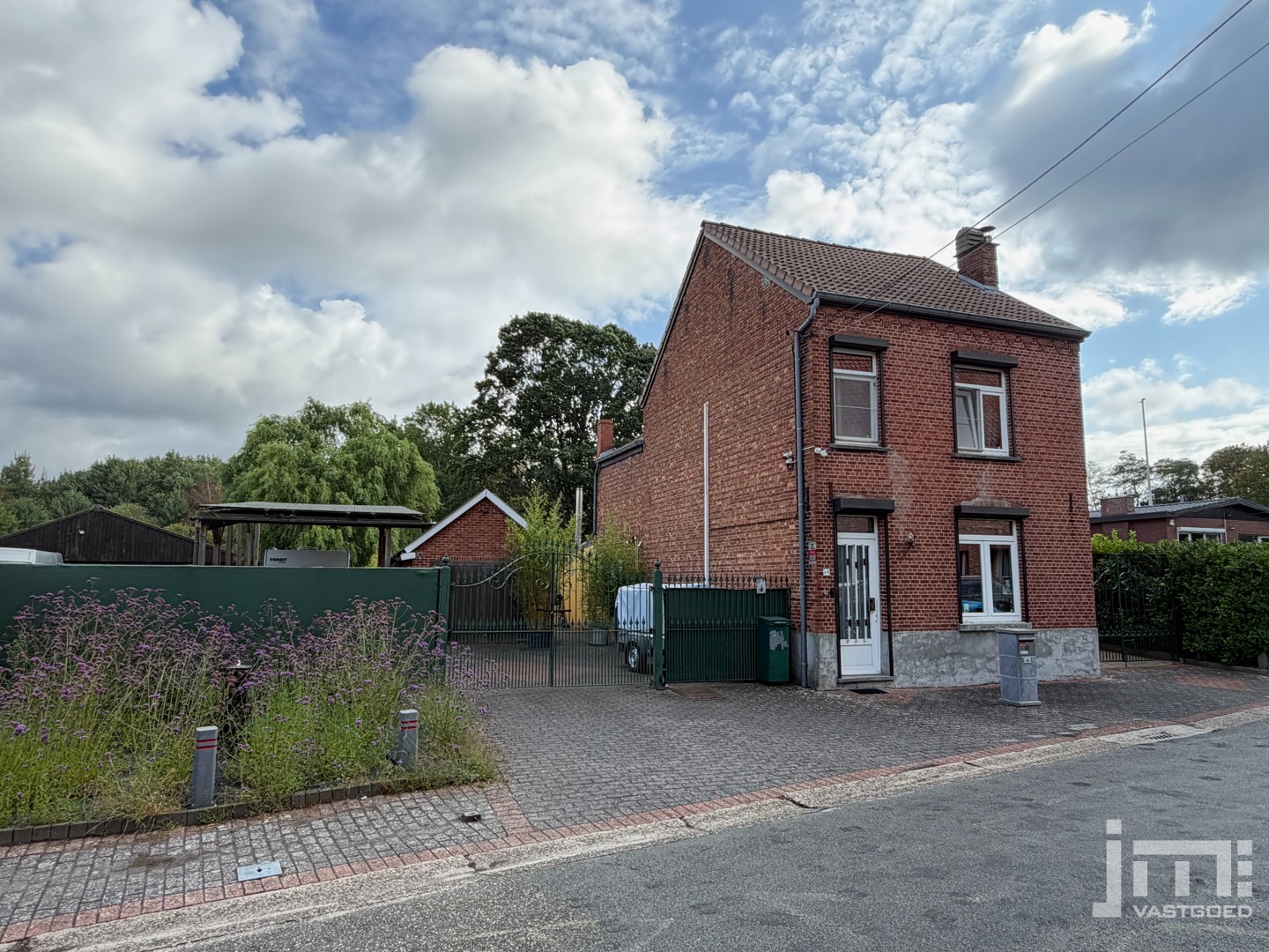 House for sale in Hasselt with 4 bedrooms - photo 2