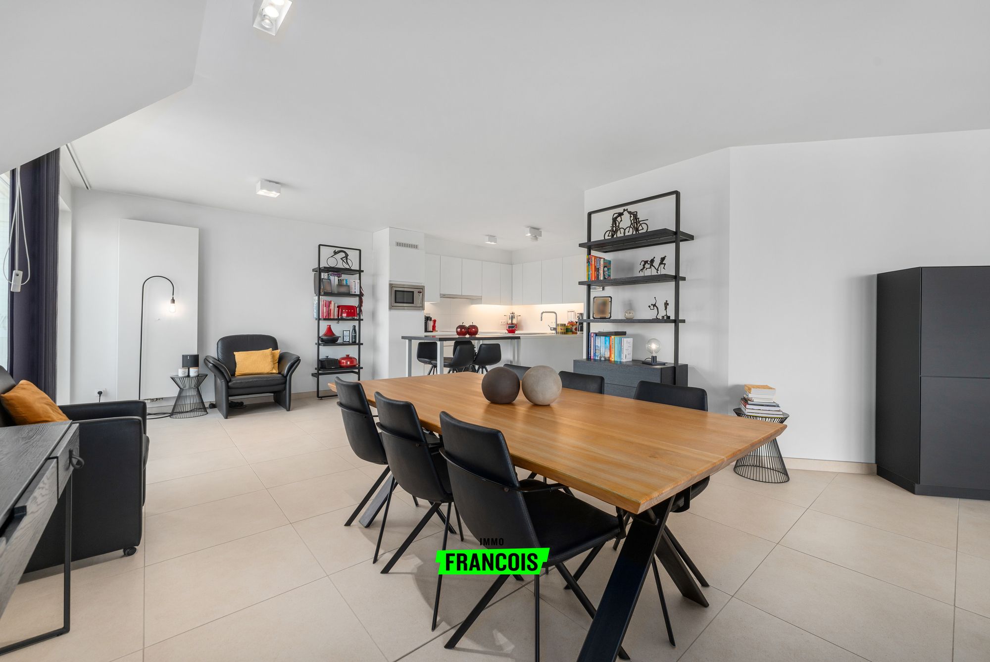 Lichtrijk duplexappartement van 158 m² met 3 slaapkamers op topligging in Blankenberge - foto 4