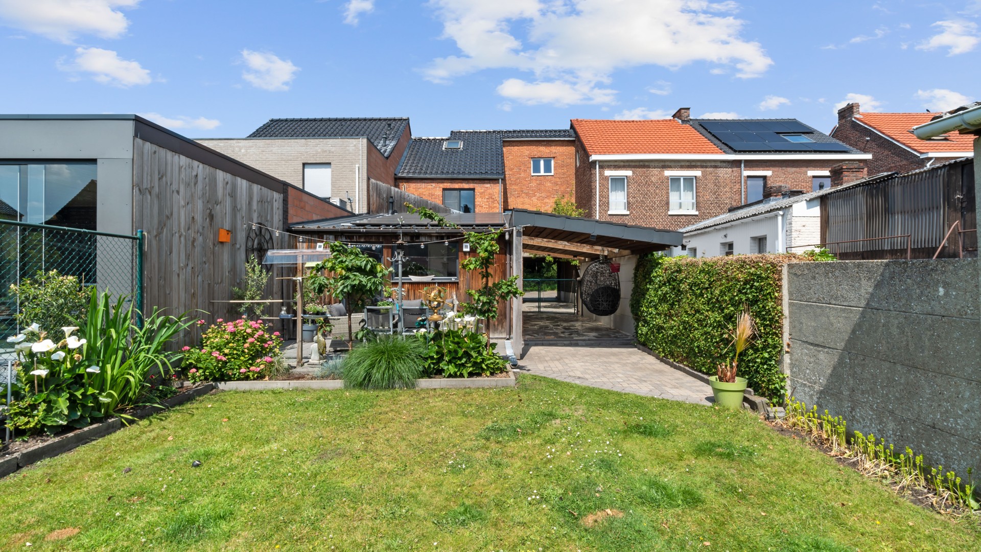 Instapklare gezinswoning met 3 slkrs in Genk - foto 2