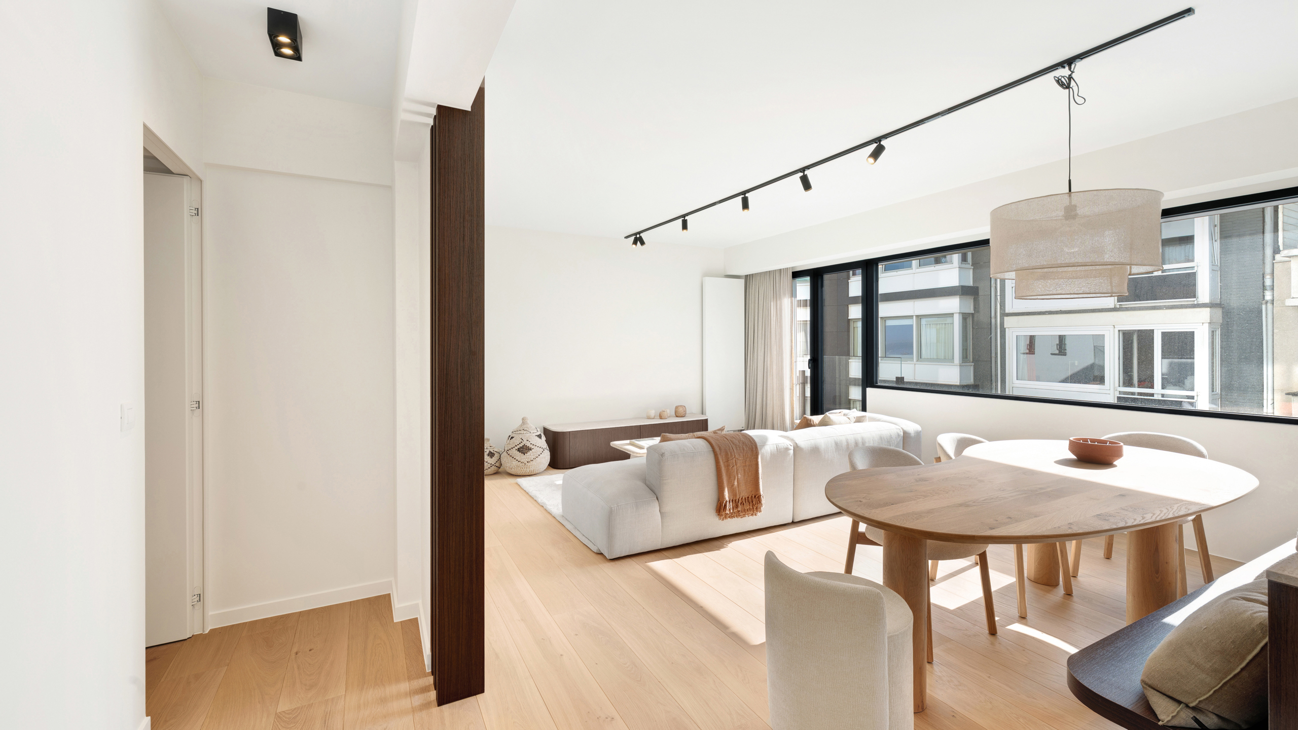 Lichtrijk appartement in hartje Zoute nabij Driehoeksplein - foto 3