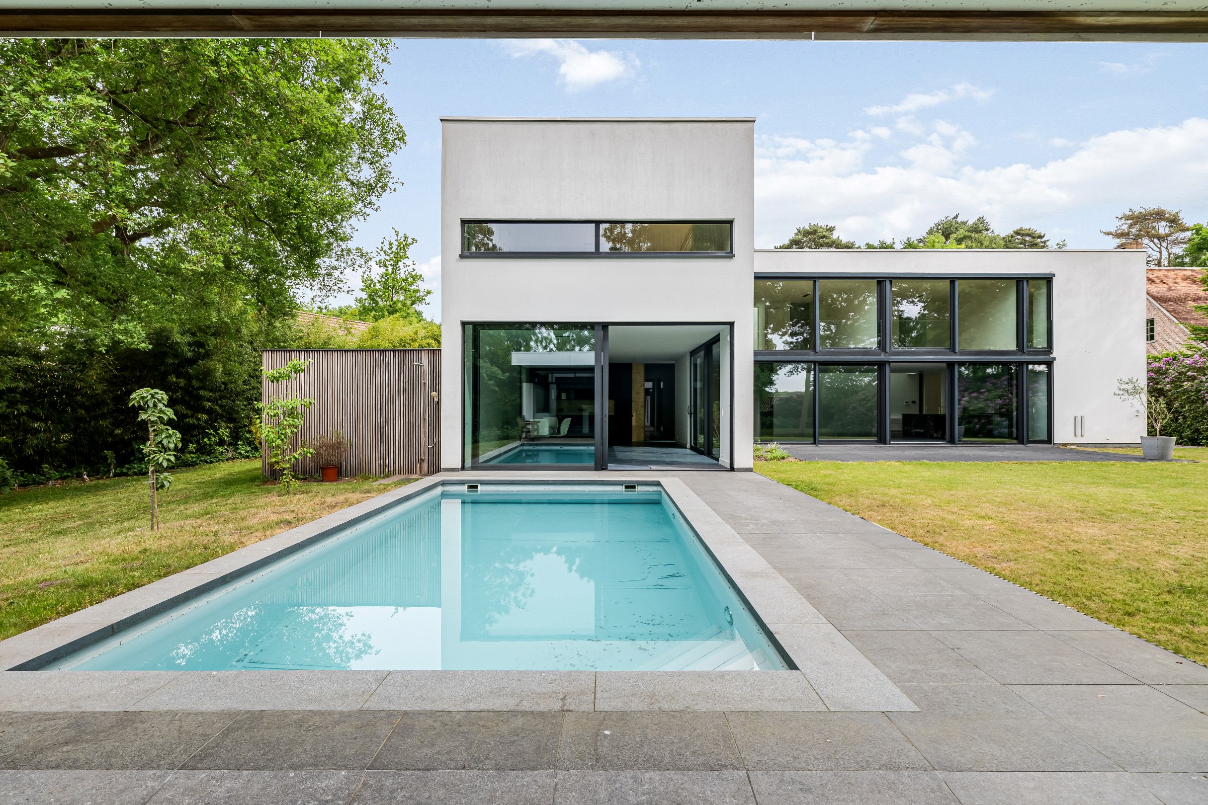 Prachtig gerenoveerde villa met zwembad - foto 2