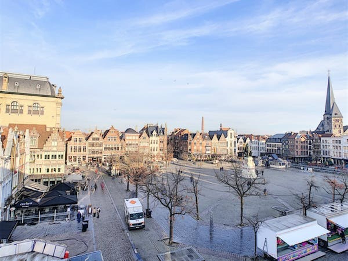 Garagebox in het hart van de stad onder de Vrijdagmarkt - foto 4