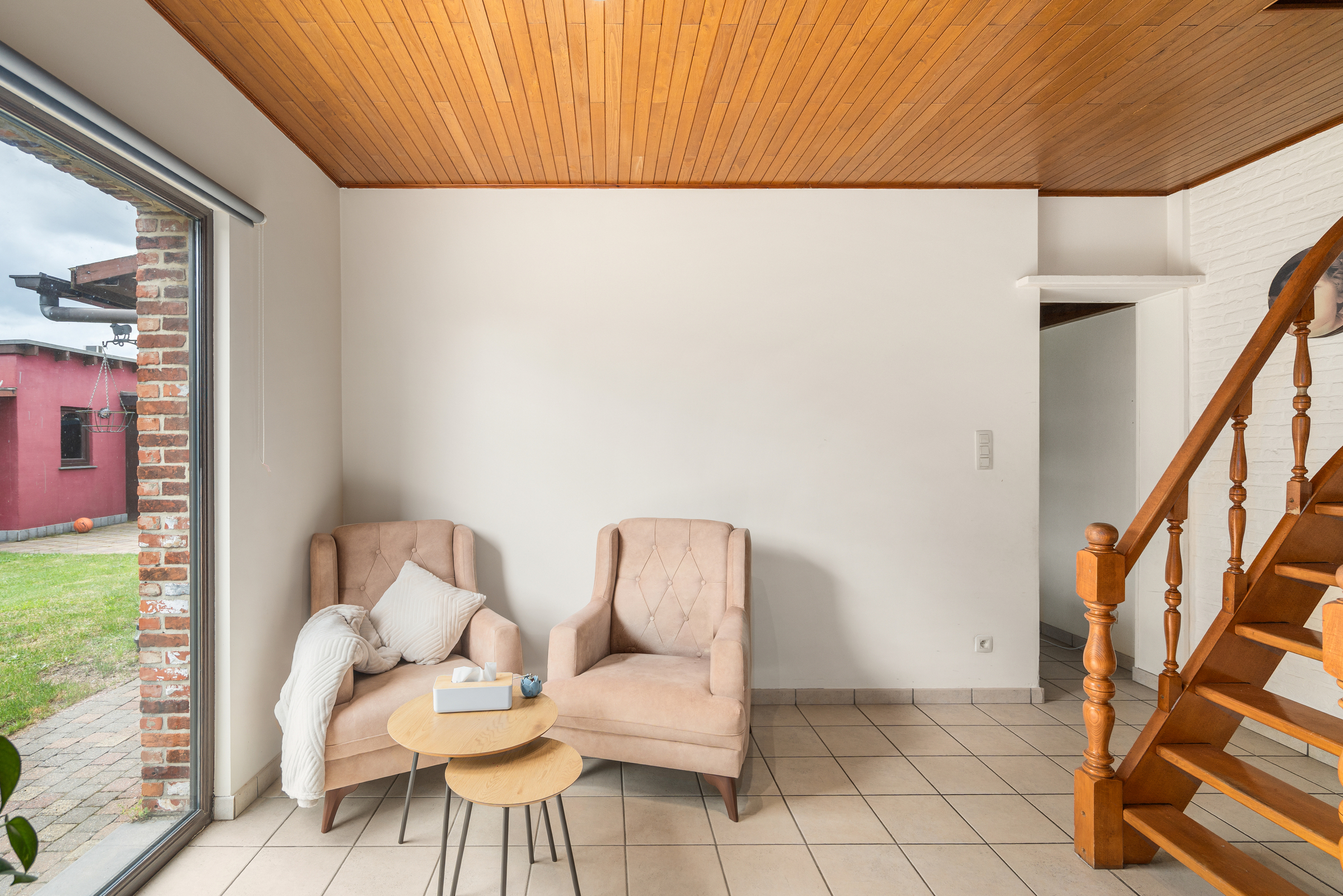Instapklare woning met 3 slaapkamers, tuin en garage - foto 3