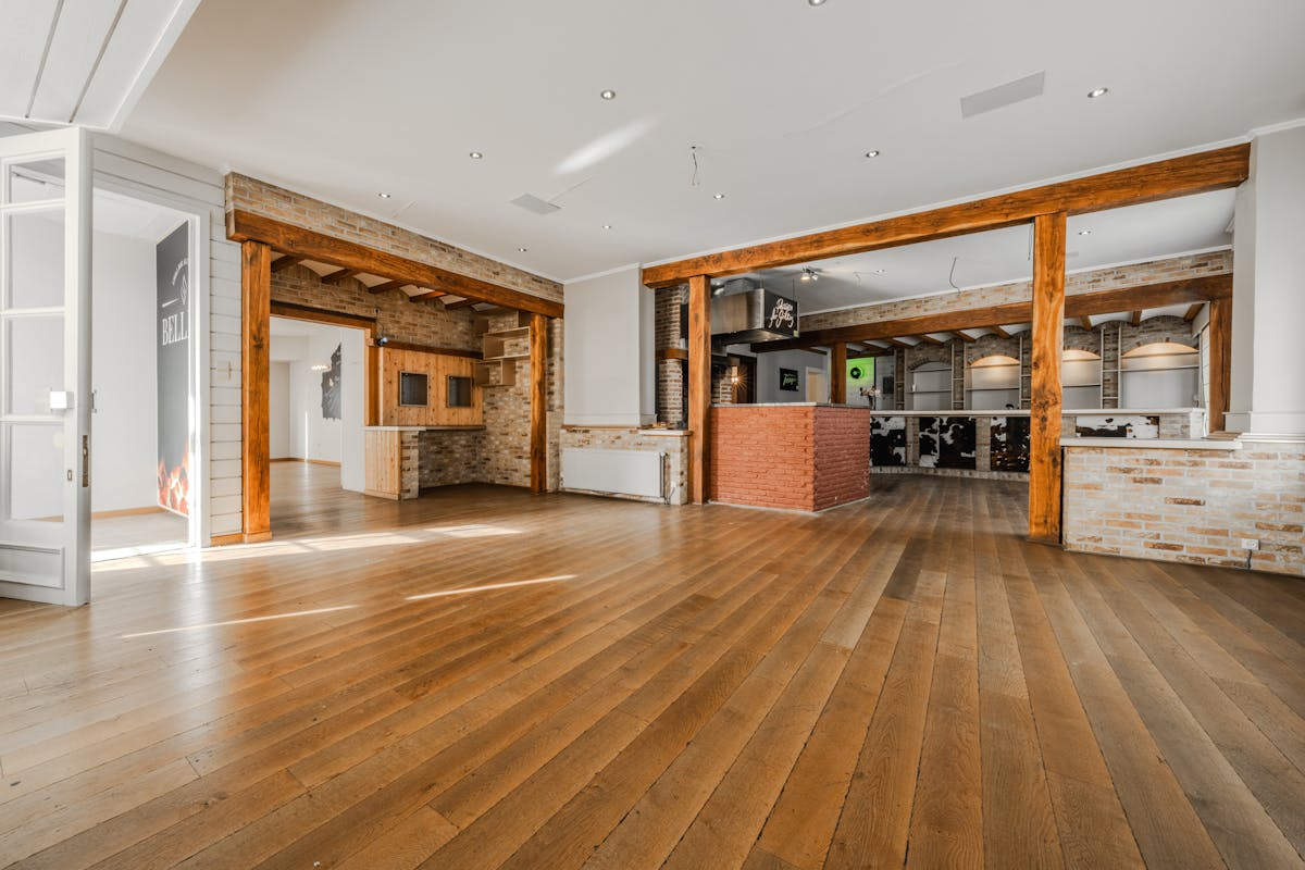 Goed gelegen handelspand met veel potentieel in Lombardsijde - foto 3