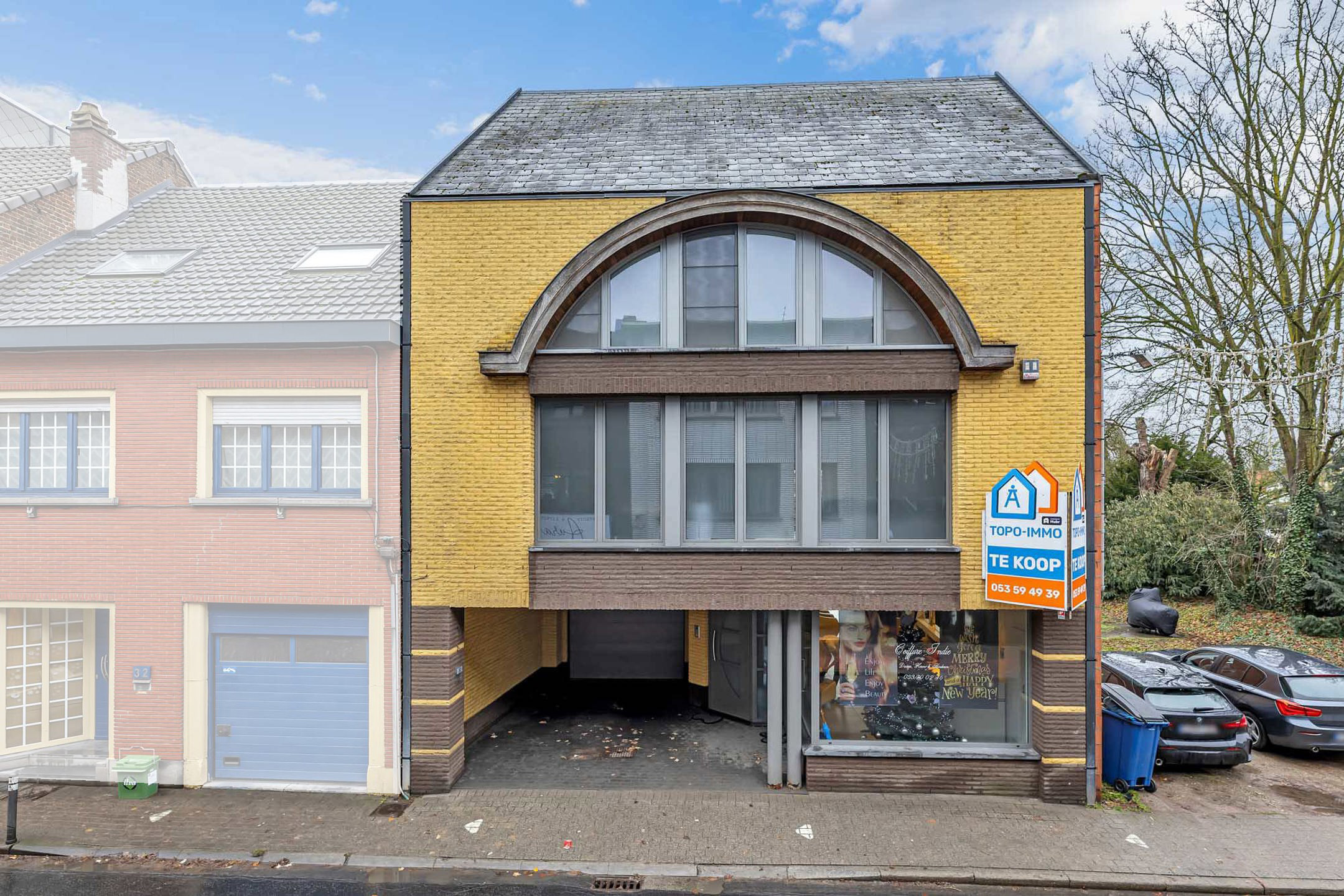 Woonst met 4 slpks en verwarmd zwembad in Erembodegem - foto 1