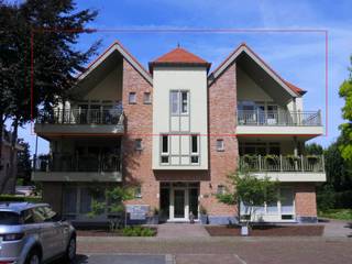 Penthouse in uitstekende staat, op 2de verdieping, zuidgericht, gelegen op het einde van residentiële, groene, doodlopende straat op 10...