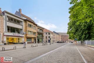 Droomt u van een unieke investering op een absolute toplocatie? Dan is dit pand aan het Isabellaplein 10 in Scherpenheuvel dé buitenkans waar u...