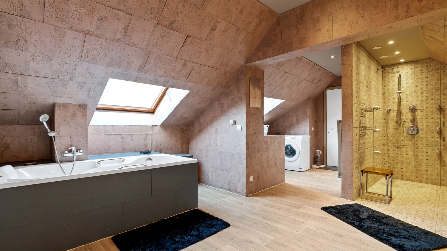 Charmante gerenoveerde fermette met 2 woonentiteiten op 14a14ca – ideaal voor kangoeroewonen of investering - foto 5