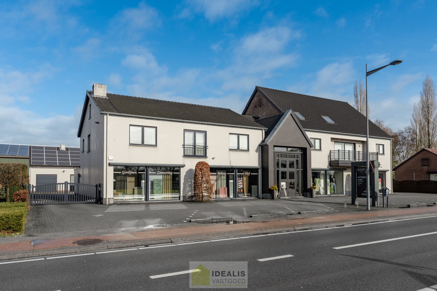 INSTAPKLARE HANDELSRUIMTE VAN MAAR LIEFST +- 410M² MET RIANTE WONING OP SCHITTERENDE COMMERCIËLE ZICHTLOCATIE!! - foto 3