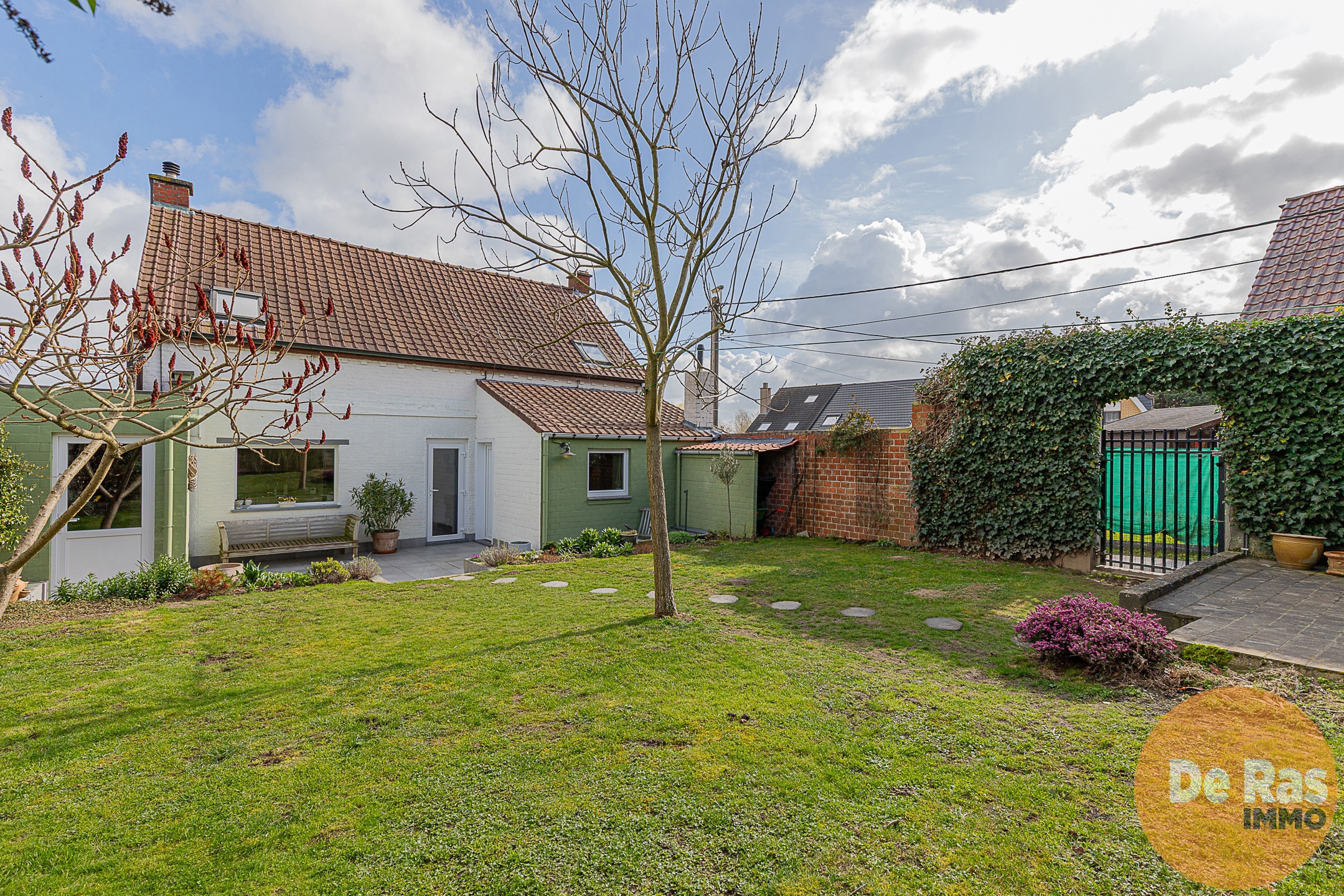 HAALTERT -Charmante woning in Hoevestijl/3slp/garage en tuin - foto 5