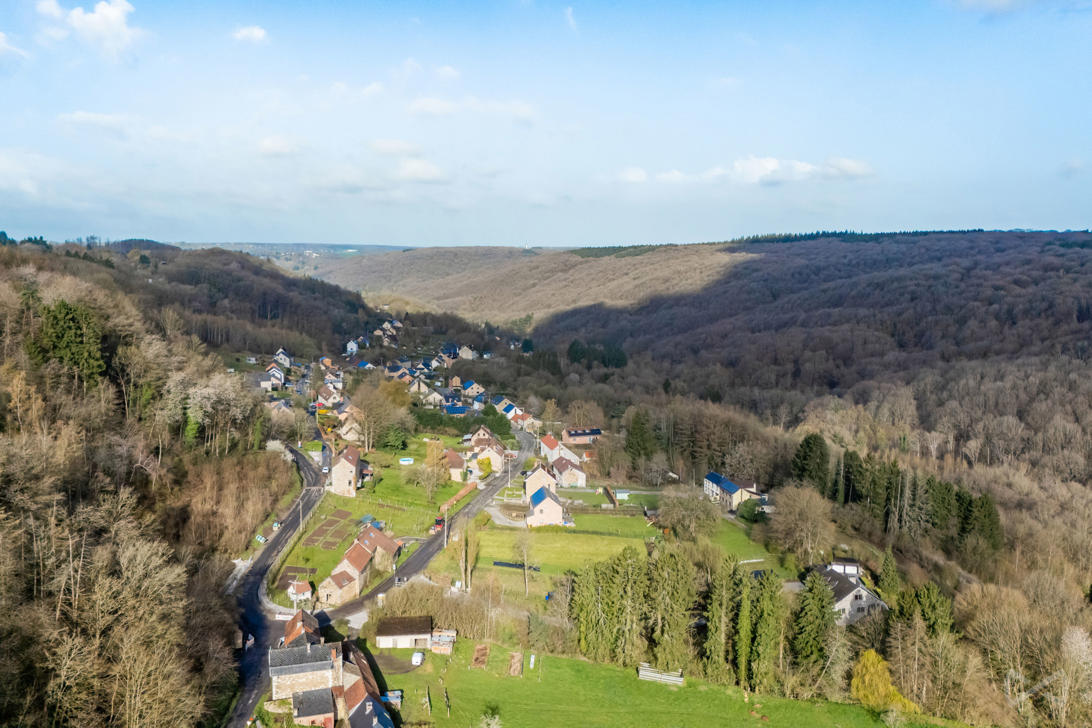 We Invest Namur vous propose... 0471 34 67 75 - foto 3